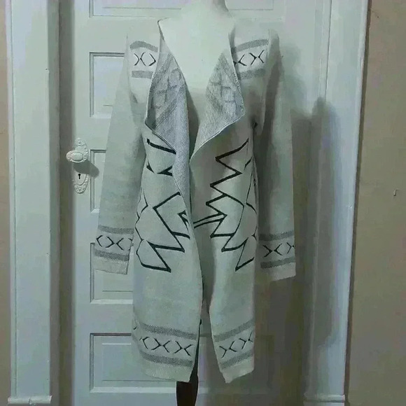 Lumiere hi low Cardigan #0321G - Picture 1 of 5